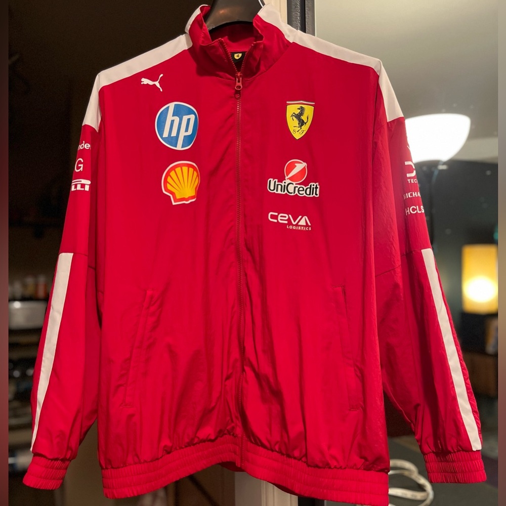 Puma Ferrari Scuderia F1 Team Jacket Red Full Zip Mens L